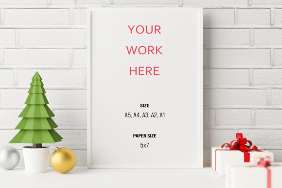 First Impression: Festive Charm Meets Practical Design